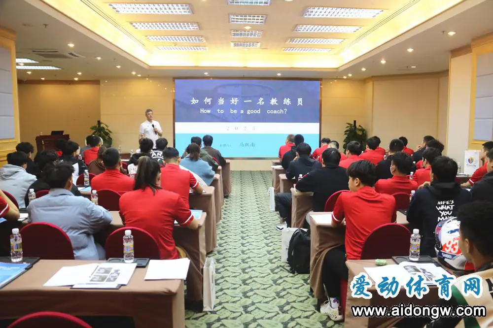 篮球新手基础训练方法_1